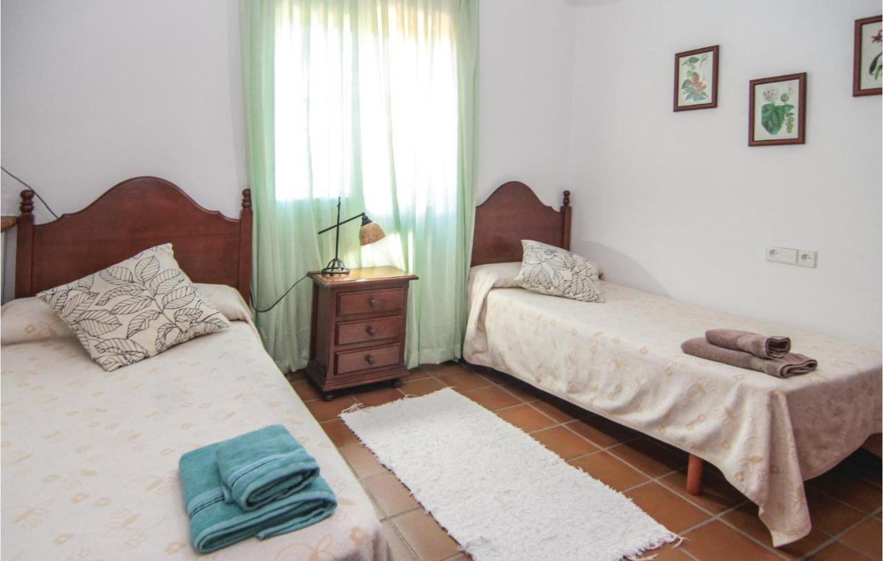 Awesome Home In Mijas With House Sea View Zewnętrze zdjęcie
